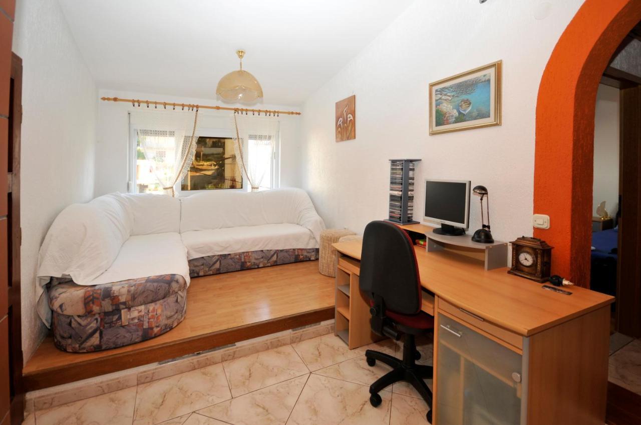 Apartman Elena Trogir Exteriér fotografie